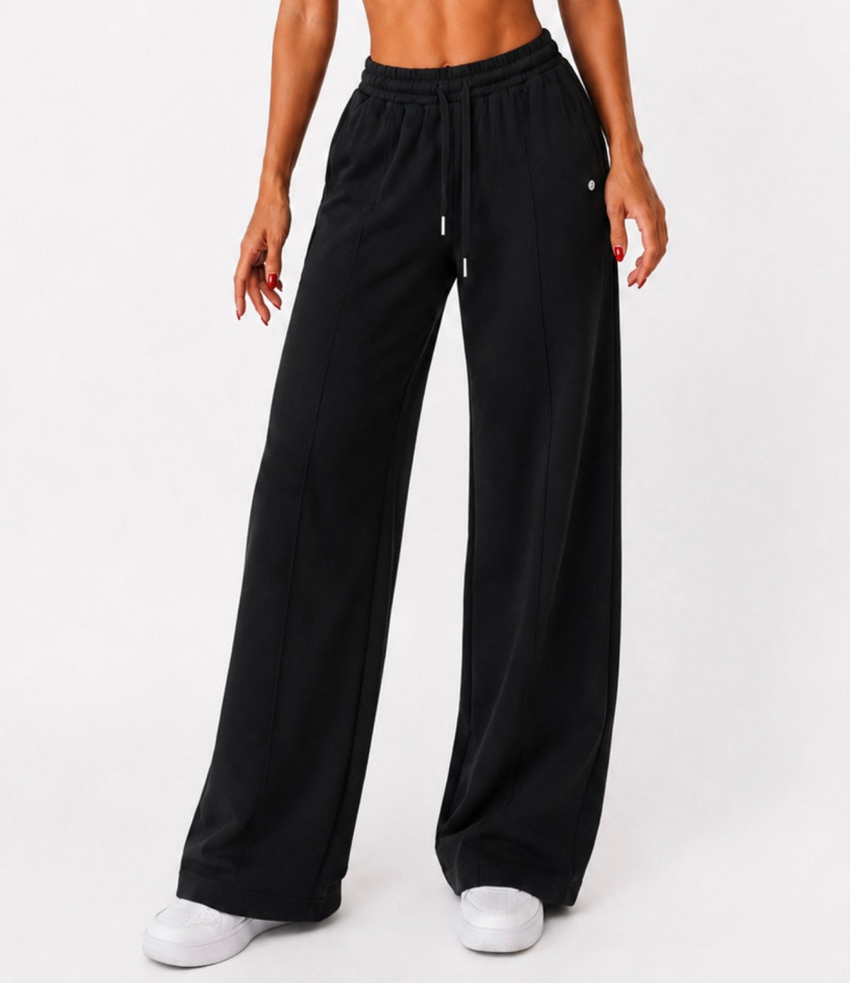 Wide-Leg Pants / Sweatpants