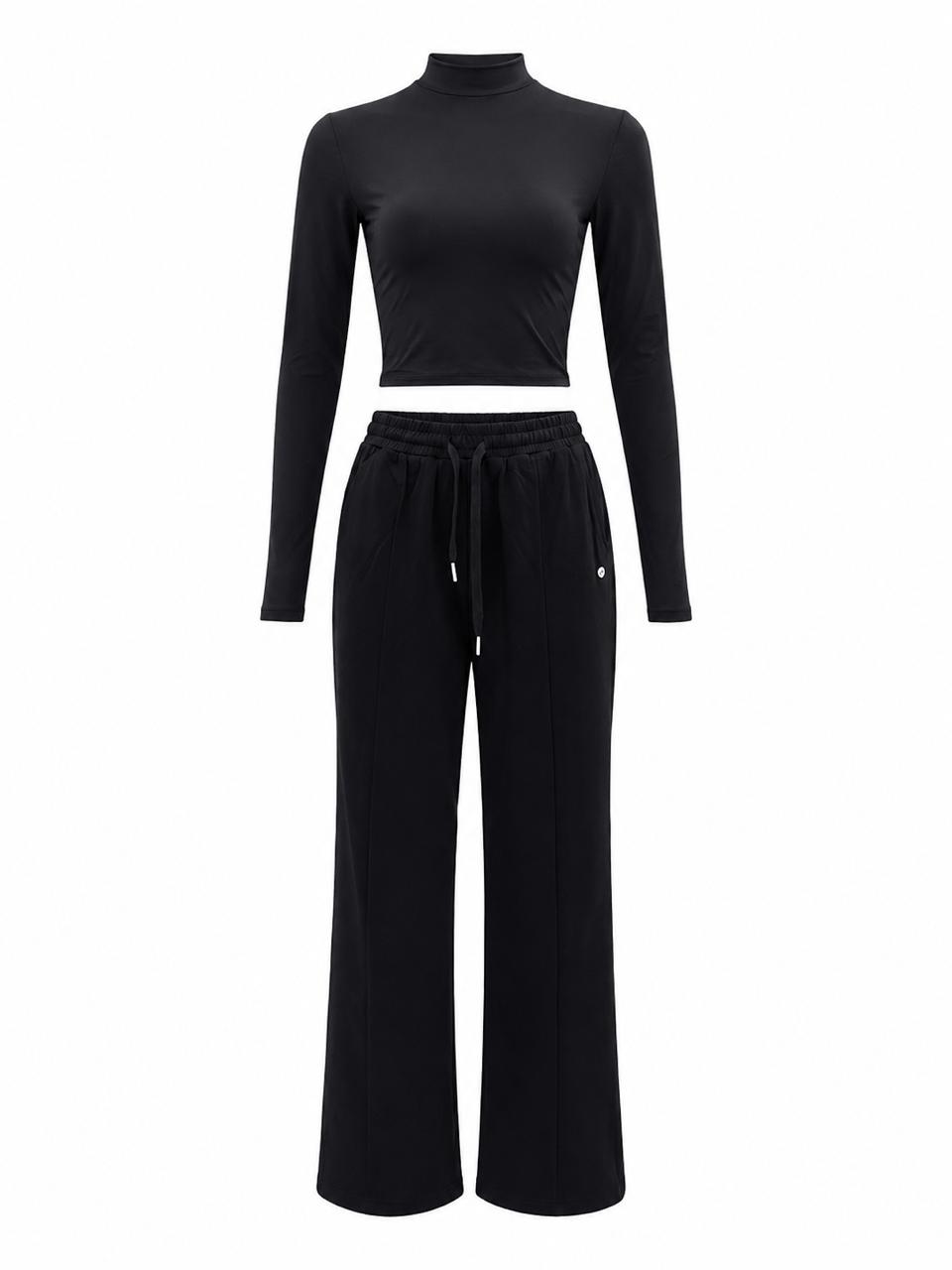 Wide-Leg Pants / Sweatpants